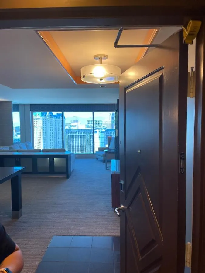 מלון דירות Suites At Elara Las Vegas Strip-No Resort Fees